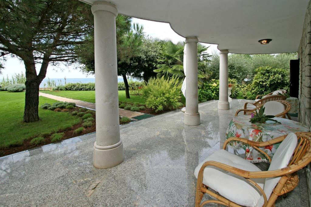 Apartments Bella Vista Umag Exterior foto